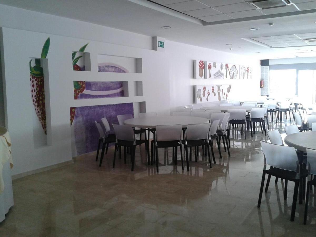 Complejo Turistico Marina Rey Apartment Vera Bagian luar foto
